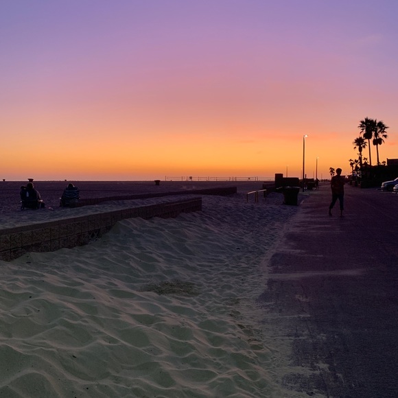 Ashley Mudryk - Poshmark Profile Picture of Ashley Mudryk (@ashleym12660) on Poshmark