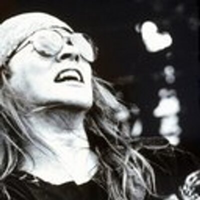 Profile Picture of Jillian Acevedo (@jillianaceved11) on Twitter