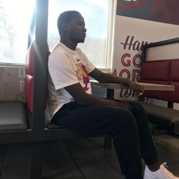 Profile Picture of Halid Michu (@halidibra2000) on Poshmark
