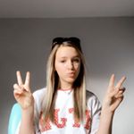 Profile Picture of Molly Ann Flowers (@ya_gal_molls) on Instagram