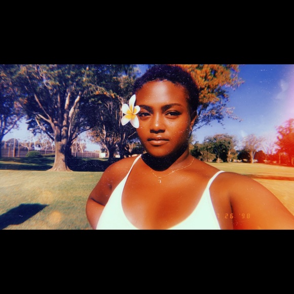 Profile Picture of Courtney Milliner (@_coourt) on Poshmark