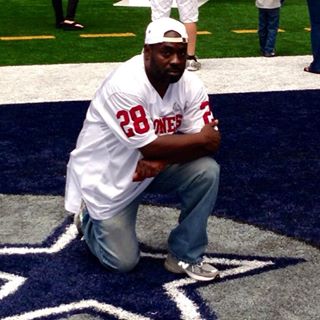 Profile Picture of Donald Earl (@donald.earl.33) on Facebook