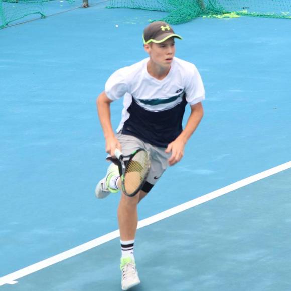 Profile Picture of Satchel Benn (@satchelbenn) on Poshmark