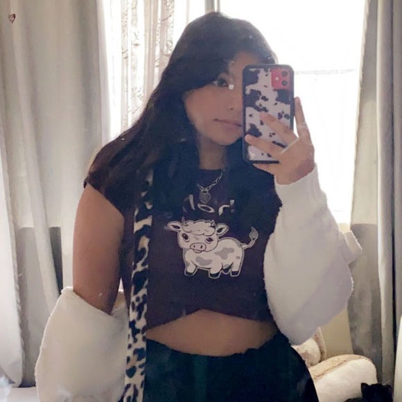 Profile Picture of Eloisa Guzman gardeazabal ricardez (@eloisaricardez1) on Poshmark