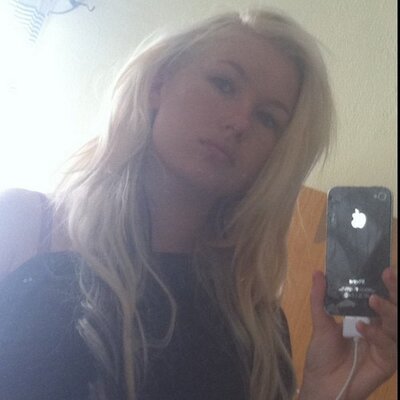 Profile Picture of Trina Armstrong (@Cheenaarmstrong) on Twitter