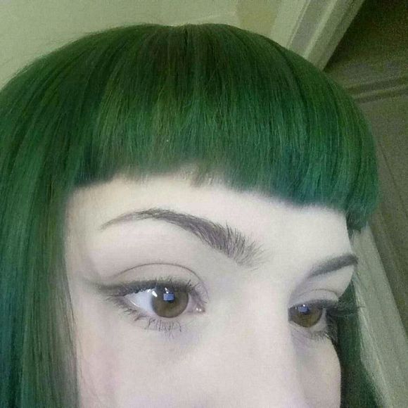 Profile Picture of Tori Heck (@towibear) on Poshmark