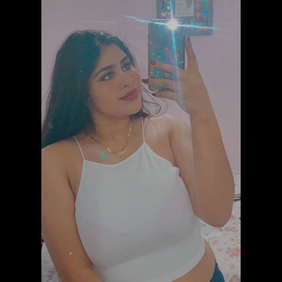 Profile Picture of Sandra Chavez (@chavezsandra953) on Poshmark