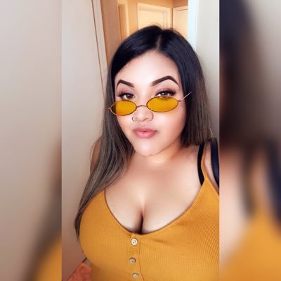 Profile Picture of Adilene Sanchez (@adilenesanchezz) on Twitter