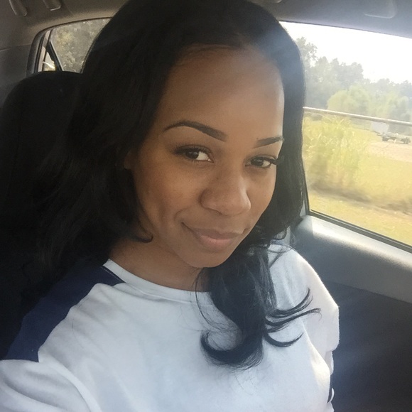Profile Picture of Brittany Potier (@cutie_py) on Poshmark