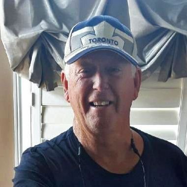 Profile Picture of Brian Clewley (@picme4real) on Twitter