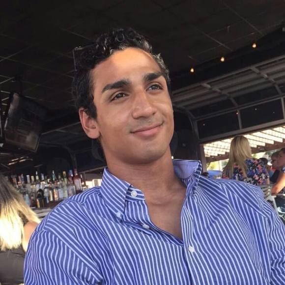 Profile Picture of Jonathan Madera (@jonnymadera) on Poshmark