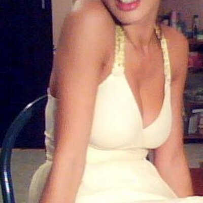 Profile Picture of Cora Blackburn (@cora3479) on Twitter