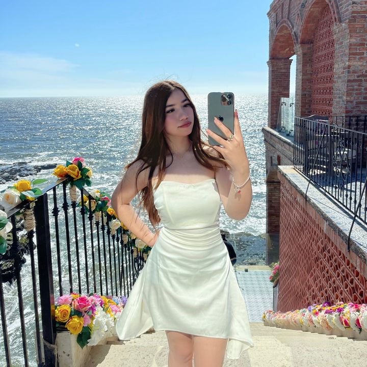 Profile Picture of ruby (@ruby_deluux) on Tiktok