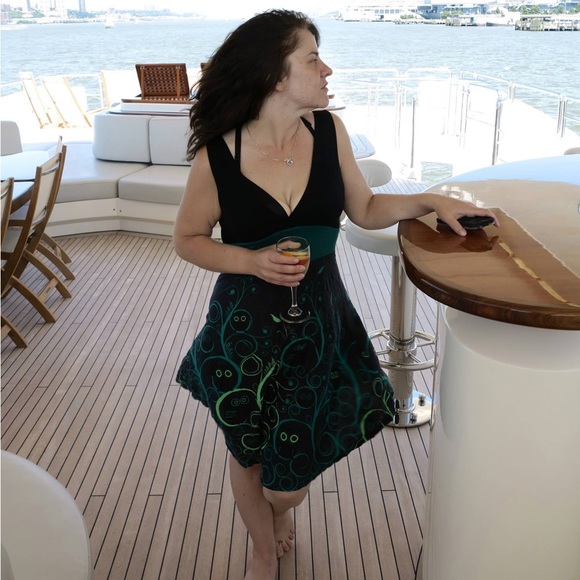 Profile Picture of Lisa Rinaldi (@trinity9793) on Poshmark