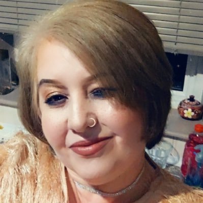 Profile Picture of Catherine Platt (@CathyPlatt11) on Twitter