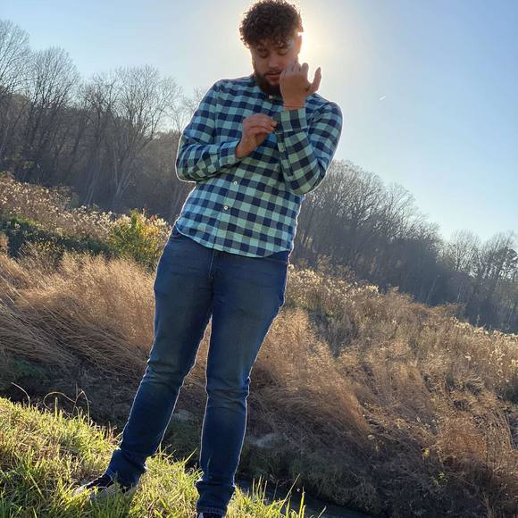 Profile Picture of Michael Slack (@mslack82) on Poshmark
