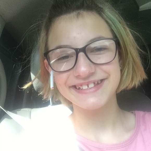 Profile Picture of Payton Renfroe (@pooz2020) on Poshmark