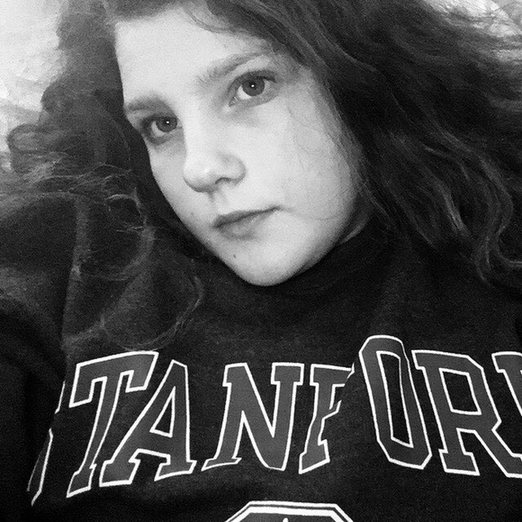 Profile Picture of Allison Spaulding (@aspaulds789) on Poshmark