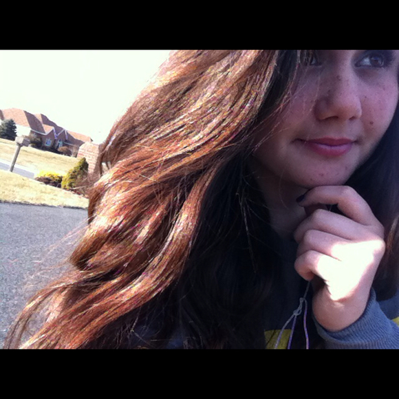 Profile Picture of Olivia Dowling (@macliv17) on Poshmark