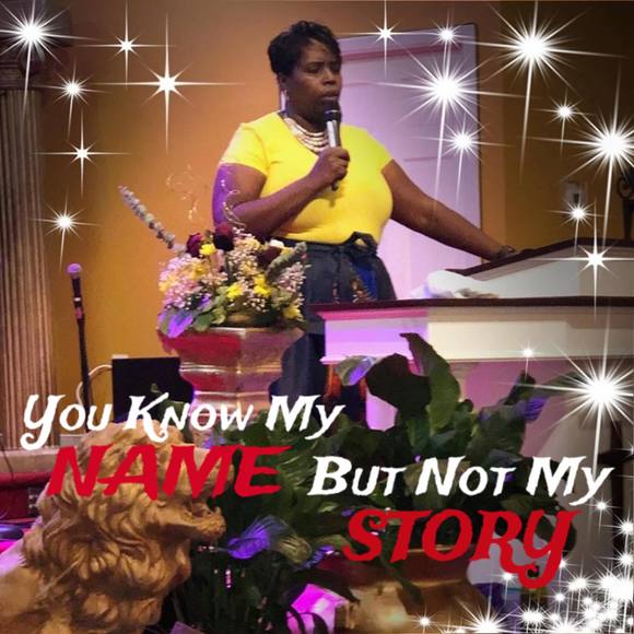 Profile Picture of Reshelle Perrineau (@reshelle32) on Poshmark