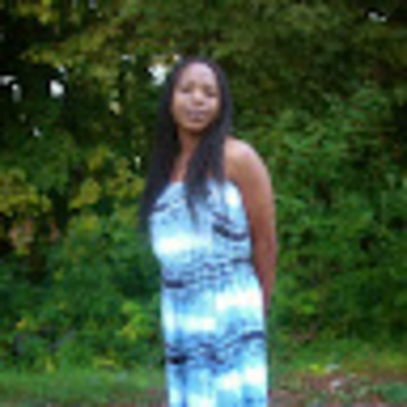 Profile Picture of Jameka Wilcots (@jamekawilcots) on Poshmark