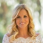 Profile Picture of Shannon Davis (@shannonsellspgh) on Instagram