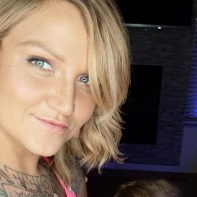 Profile Picture of Kiley Phillips (@OhHiMissKi) on Twitter