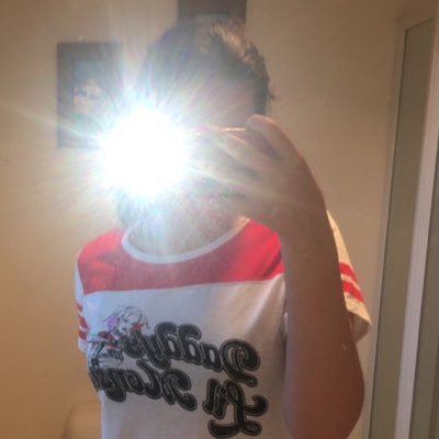 Profile Picture of Tibbie-rose Dowling (@tibbie2403) on Twitter