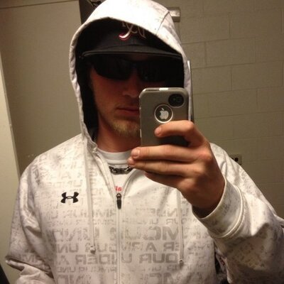 Profile Picture of Travis Phelps (@_cups_) on Twitter