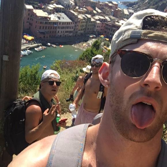 Profile Picture of Ian Waldron (@waldron_i) on Poshmark