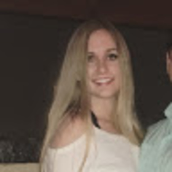 Profile Picture of Sibley Lyndgaard (@sibleyl) on Poshmark