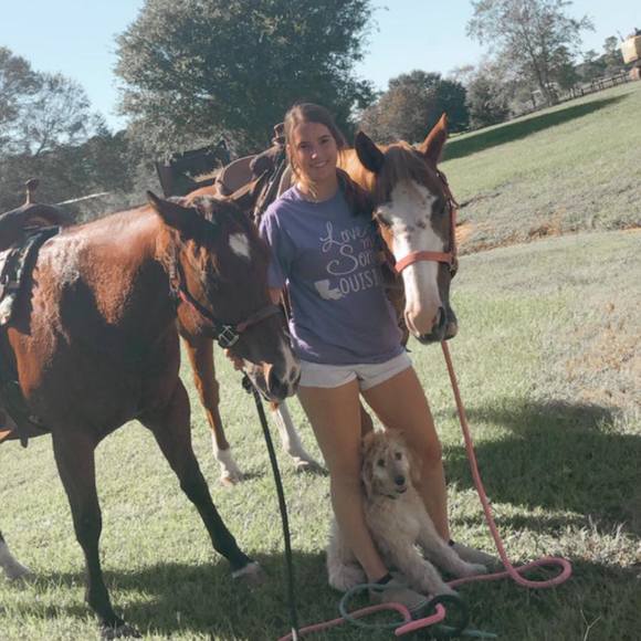 Profile Picture of Hailey Stephens (@hstephens58) on Poshmark