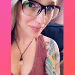 Profile Picture of amber lynn (@hearts.n.wires) on Instagram