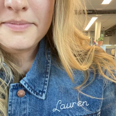 Profile Picture of Lauren Brooks (@laur_bro) on Twitter