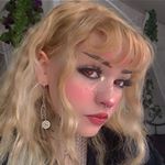 Profile Picture of ♥ Karly Menezes ♥ (@spicylilracha) on Instagram