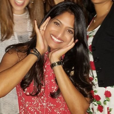 Profile Picture of Regina Jacob (@LaReinaJay10) on Twitter