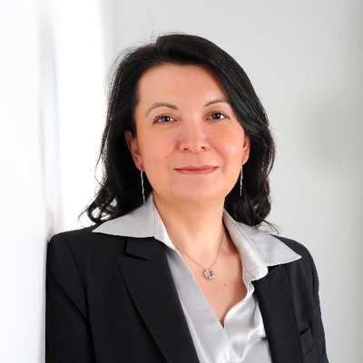Profile Picture of Stephanie (@StephyOnCloud) on Twitter