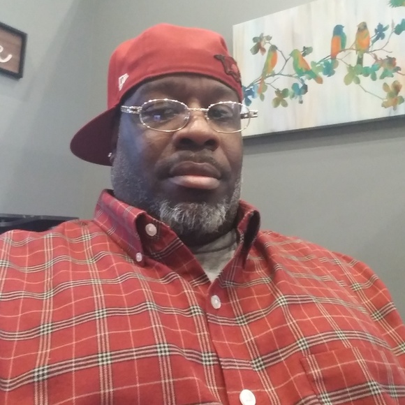 Profile Picture of George Miles (@miles7247) on Poshmark