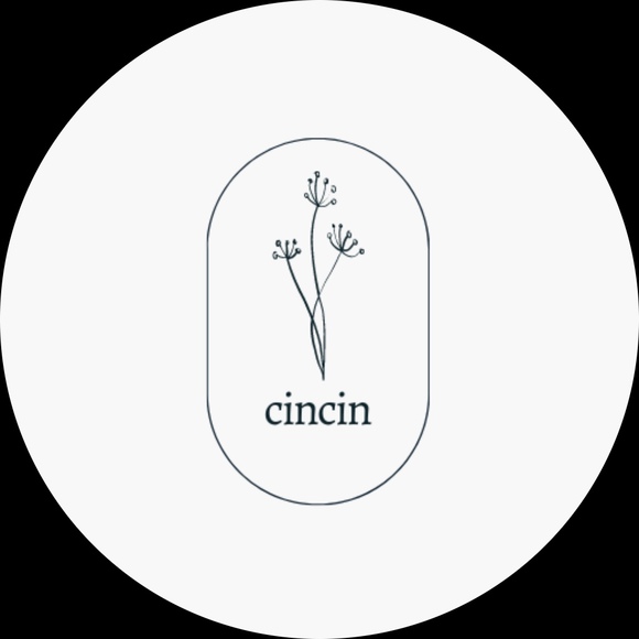 Profile Picture of Cindy Jung (@jcincinj) on Poshmark