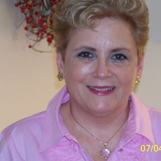 Profile Picture of Lorraine Pavlicko (@Lorraine-Pavlicko) on Facebook