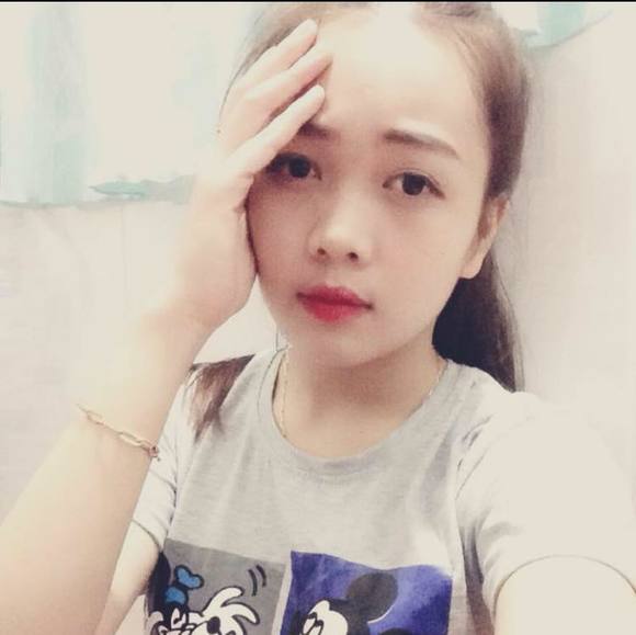 Profile Picture of Cánh hoa Nhỏ (@canhhoanho91) on Poshmark