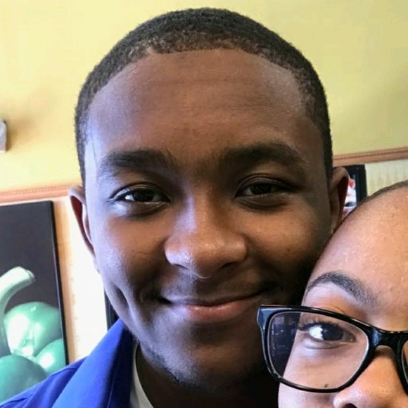 Profile Picture of Jeff Calloway (@bj_hoops) on Poshmark