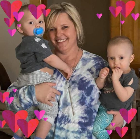Profile Picture of Keithandkelly Licciardo (@wishingwelltx) on Poshmark