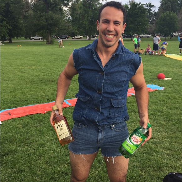 Profile Picture of Kendall Bertholomey (@kmber17) on Poshmark