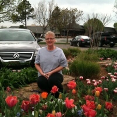 Profile Picture of Cindy Hayes (@cinokc) on Twitter