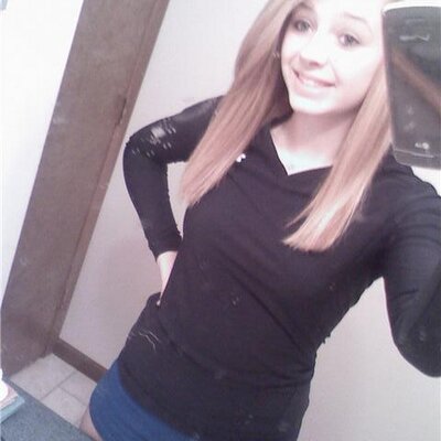 Profile Picture of Haley Reschke (@hayyR) on Twitter