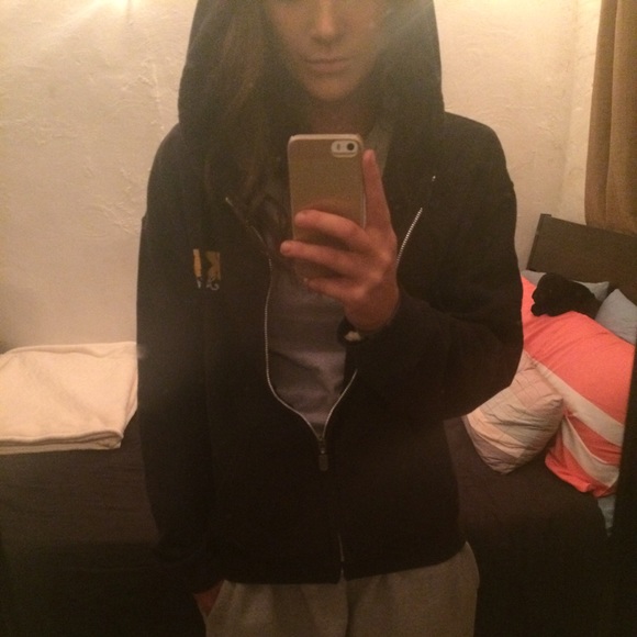 Profile Picture of Dana Colonese (@dcolonese) on Poshmark