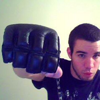 Profile Picture of Brad Dougherty (@bradless123) on Twitter
