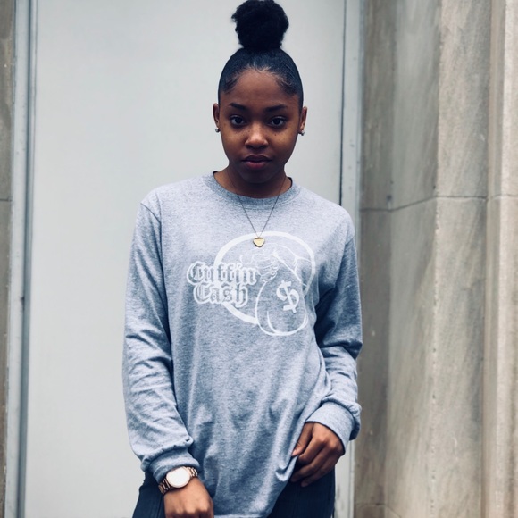 Profile Picture of Briana Tobin (@brianarnicole) on Poshmark