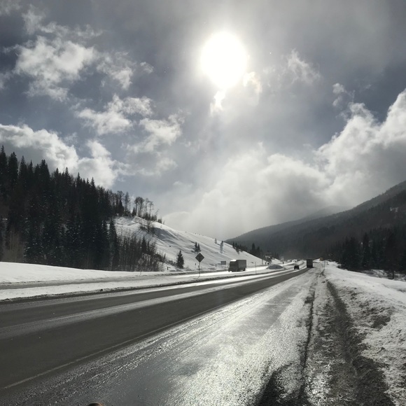 Profile Picture of Carly Poczik (@carlypoczik) on Poshmark